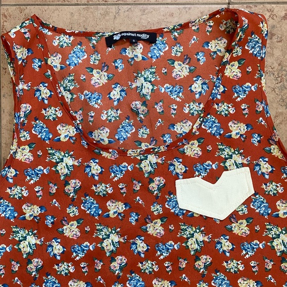 Against Nudity top - Picture 2 of 3